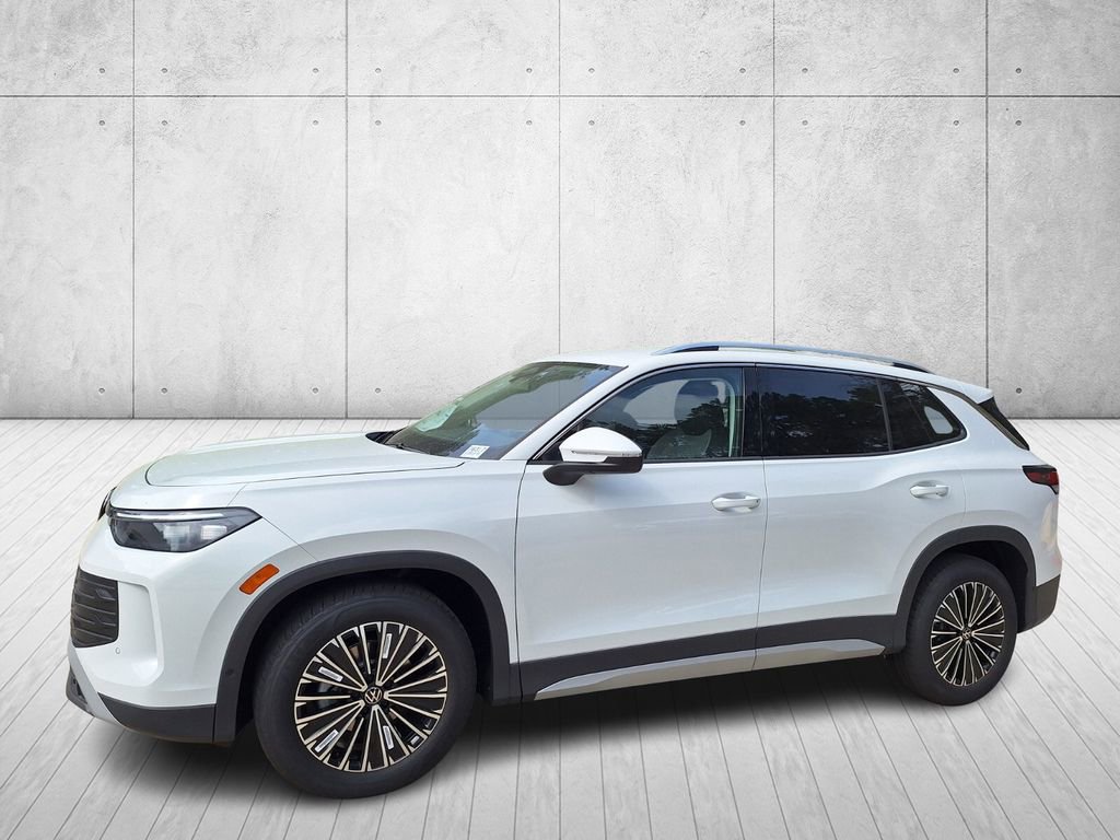 New 2026 Volkswagen Tiguan S image 1