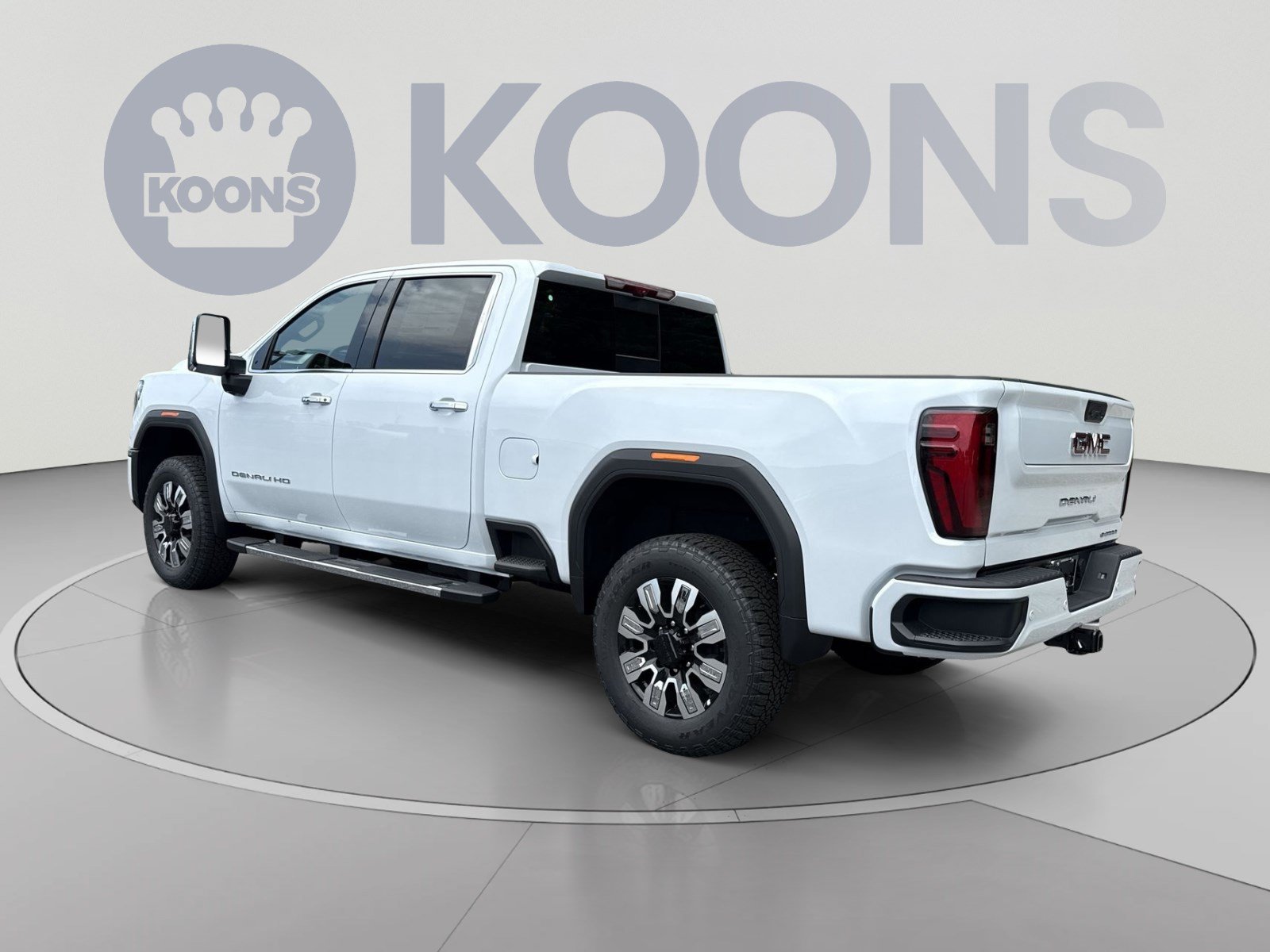 New 2026 GMC Sierra 2500 Denali w/ Denali Reserve Package AWD/4WD image 4