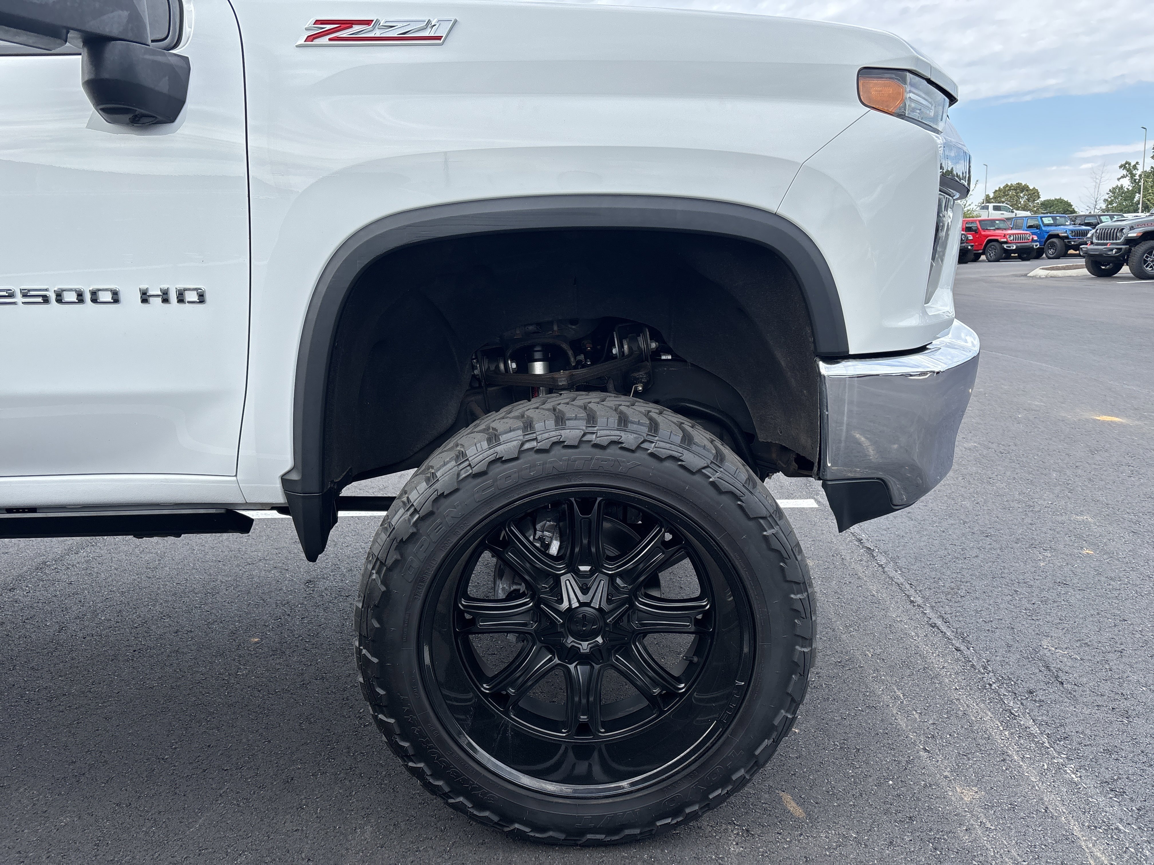 Used 2020 Chevrolet Silverado 2500 LT AWD/4WD image 32