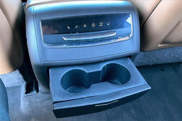 Used 2022 Cadillac Escalade ESV Sport w/ Touring Package image 10