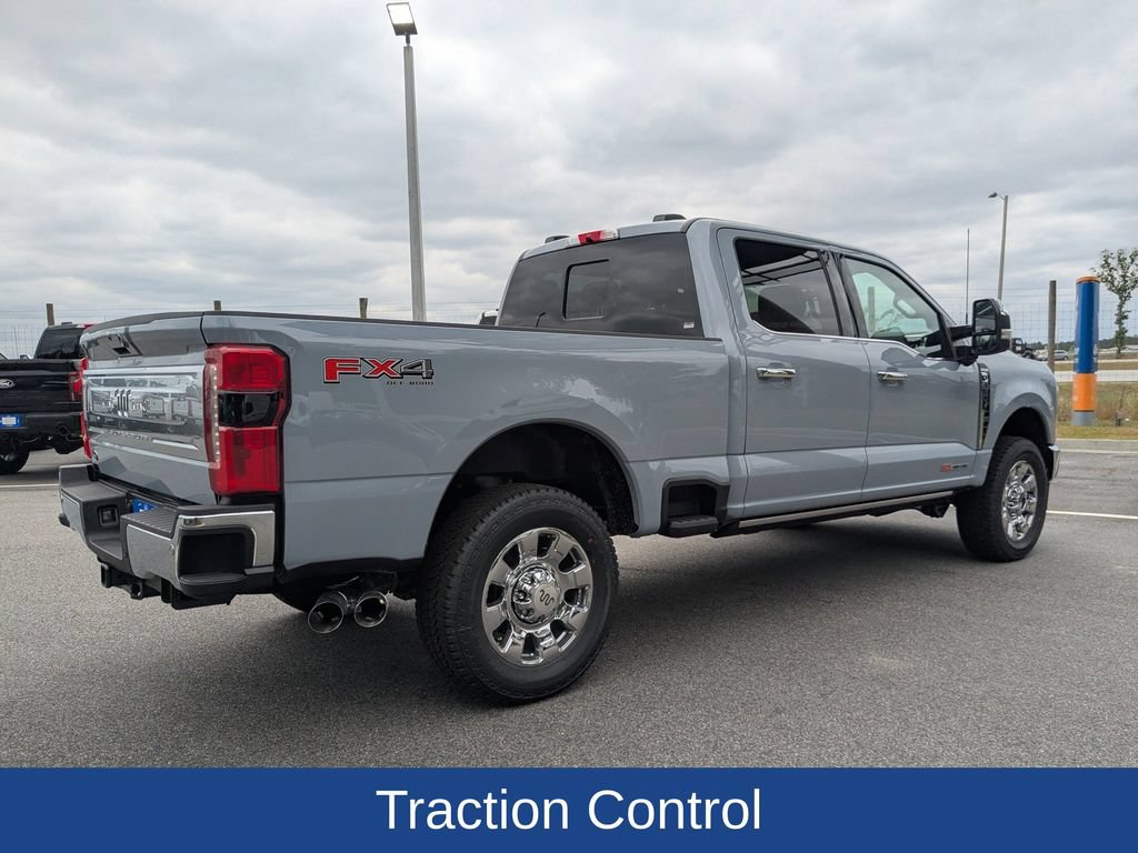 New 2026 Ford F350 King Ranch w/ Chrome Package AWD/4WD video 4