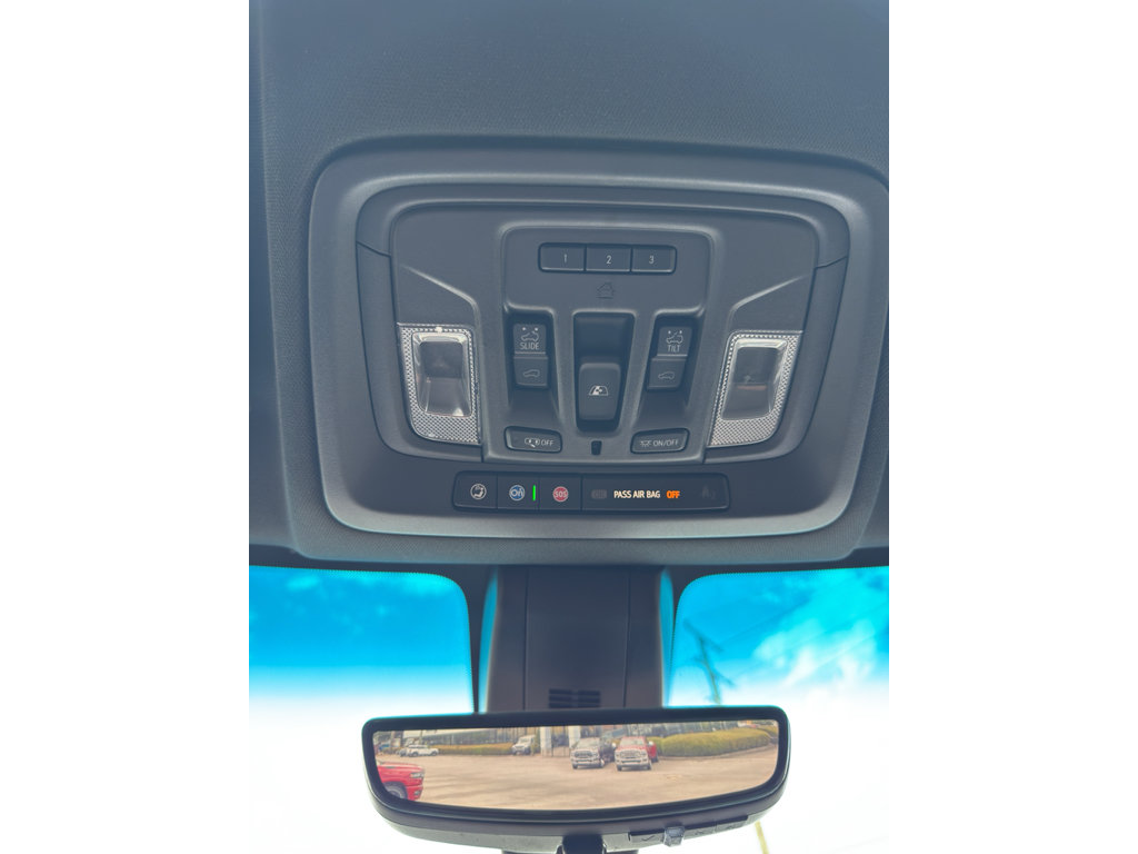 Used 2020 Chevrolet Silverado 2500 High Country w/ Z71 Off-Road Package AWD/4WD image 33