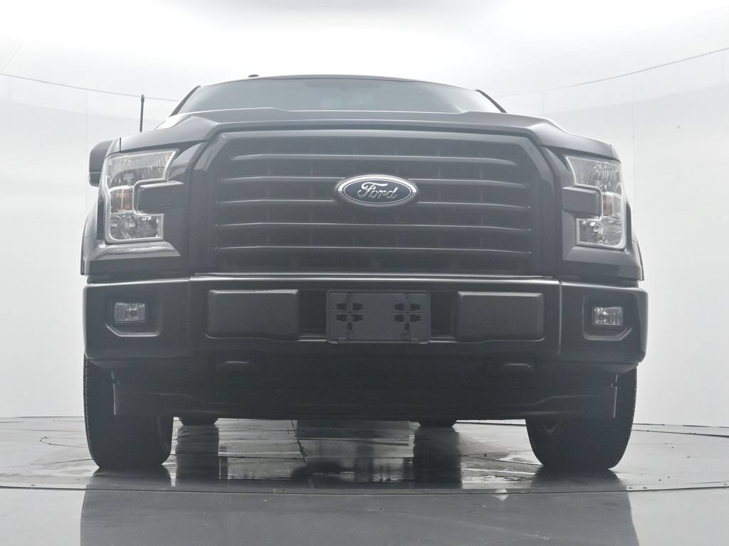 Used 2017 Ford F150 XLT w/ Equipment Group 302A Luxury AWD/4WD image 34