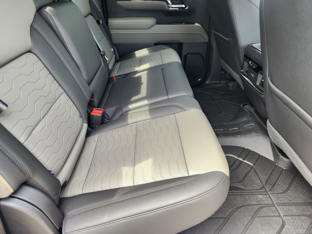 New 2026 Chevrolet Silverado 1500 ZR2 w/ Dark Appearance Package image 38