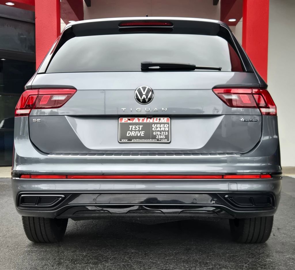 Used 2022 Volkswagen Tiguan SE R-Line AWD/4WD image 9