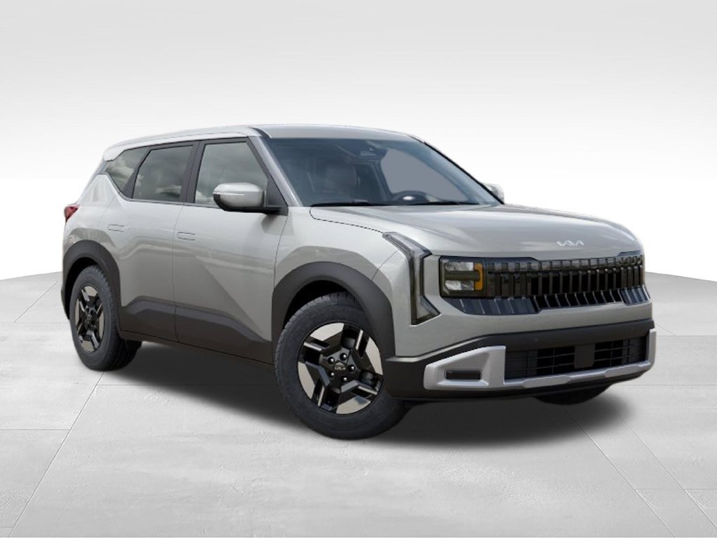 New 2027 Kia Seltos LX FWD image 8