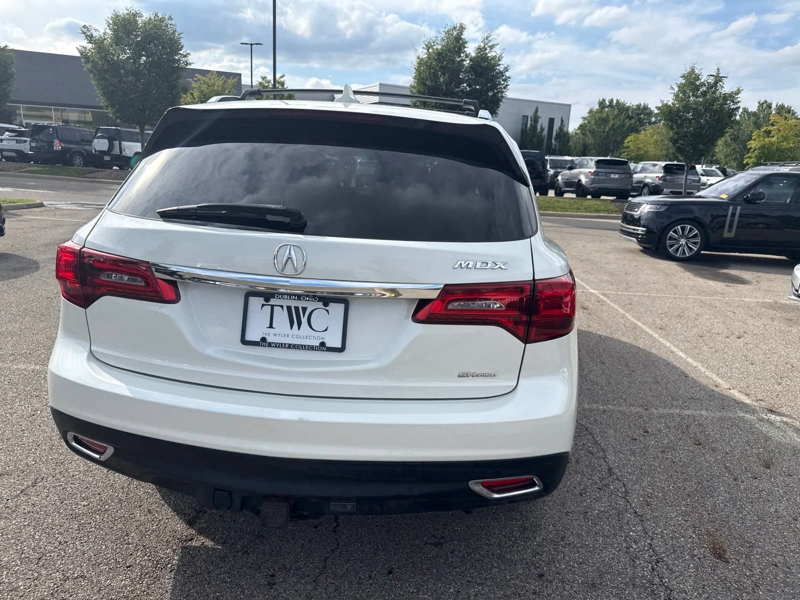 Used 2016 Acura MDX w/ Tech & Entertainment Pkg AWD/4WD image 6