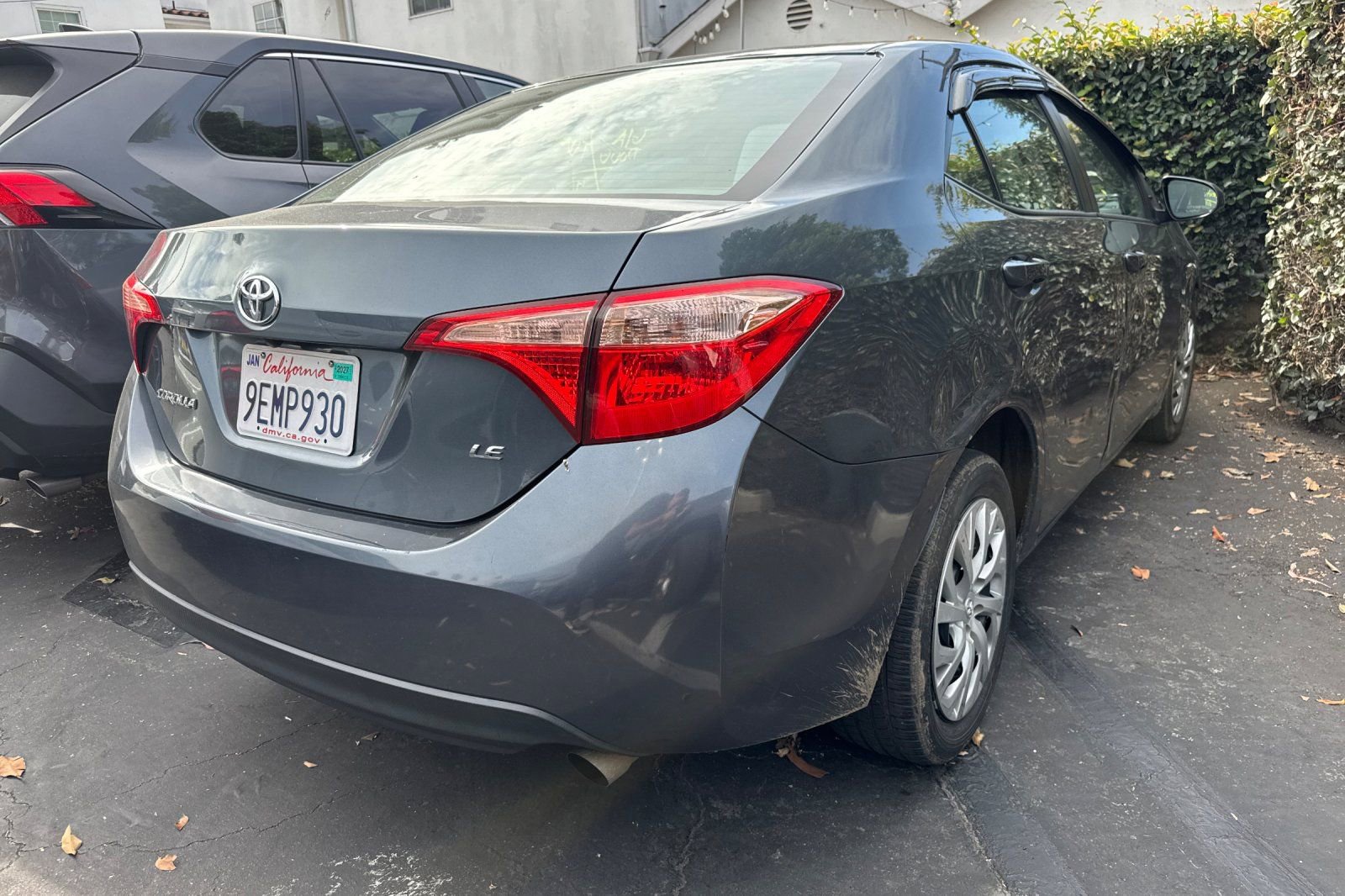 Used 2017 Toyota Corolla LE w/ Carpet Mat Package (TMS) image 5