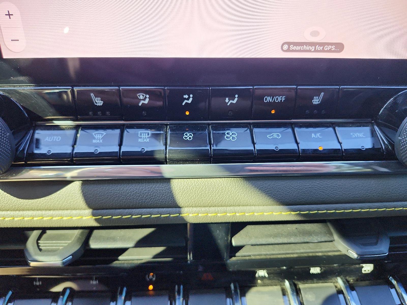 Certified 2024 Chevrolet Colorado ZR2 w/ Technology Package image 19