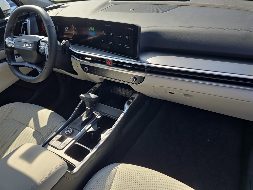 New 2026 Kia Sorento S w/ S Panoramic Sunroof Package image 13