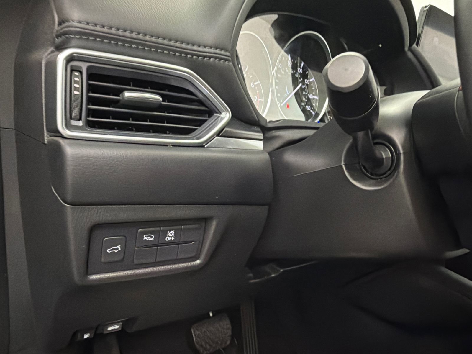 Used 2023 MAZDA CX-5 Carbon Edition image 32