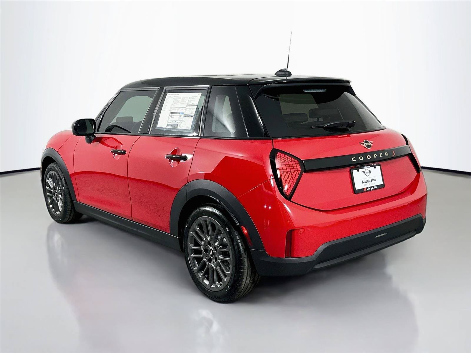 Used 2025 MINI Cooper S FWD image 6