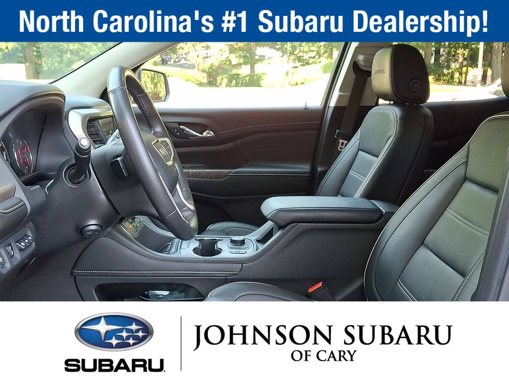 Used 2021 GMC Acadia Denali w/ Denali Technology Package FWD image 13