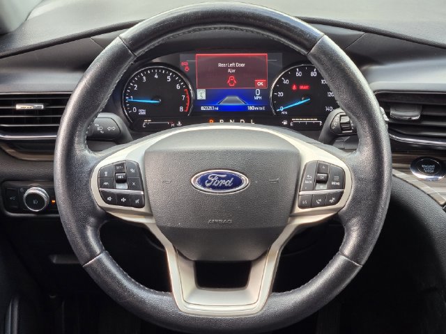 Used 2022 Ford Explorer Limited w/ Equipment Group 301A RWD image 27