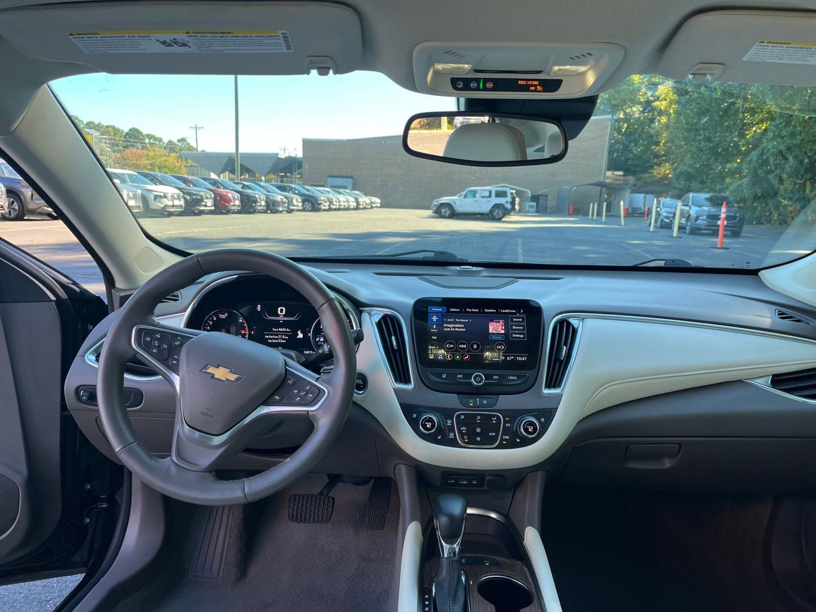 Used 2024 Chevrolet Malibu LT image 30