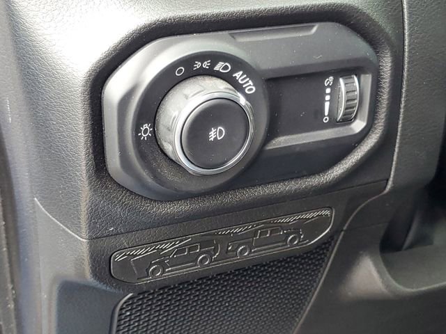 Used 2024 Jeep Wrangler Willys image 15