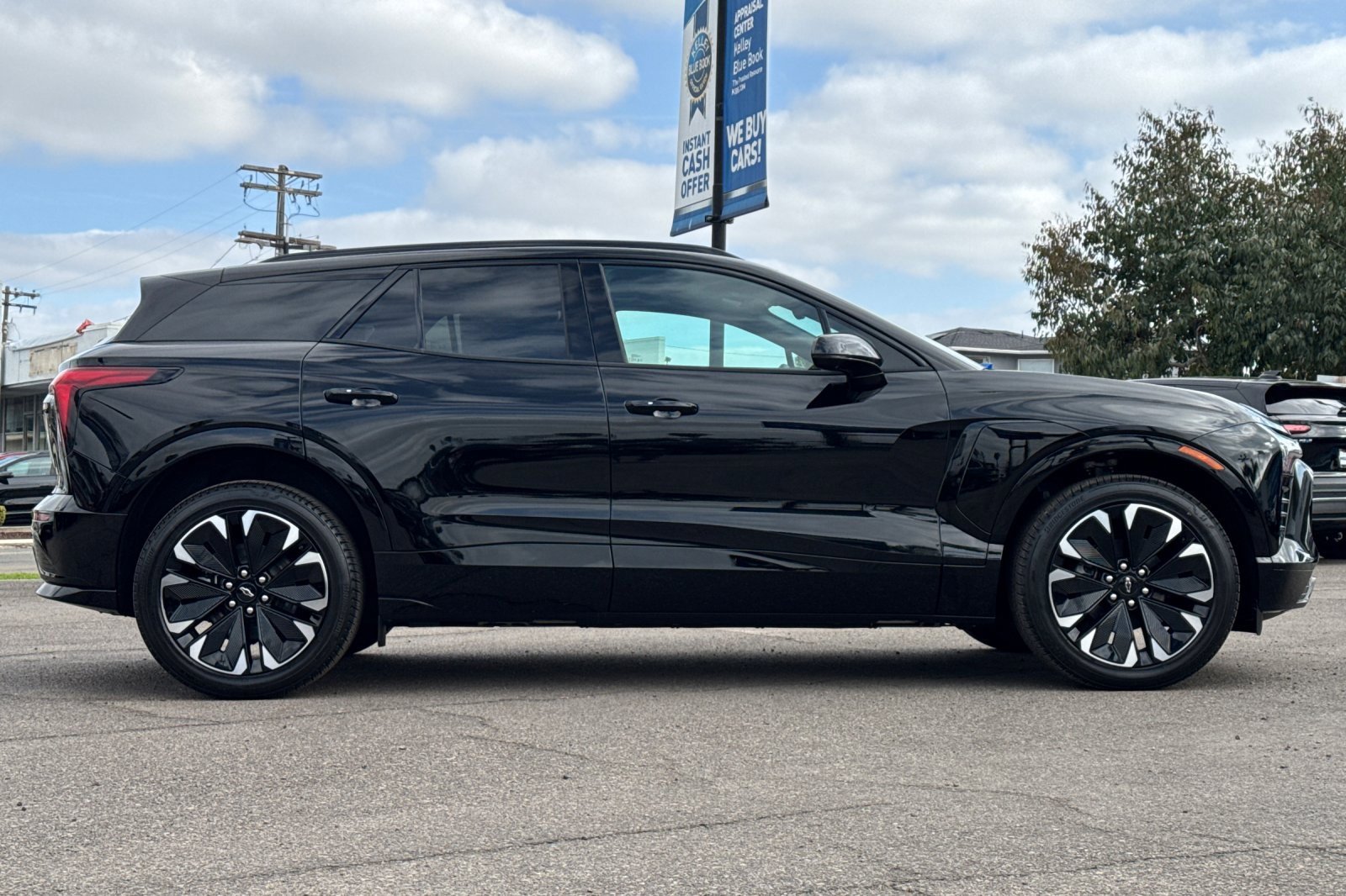 New 2025 Chevrolet Blazer EV RS image 3