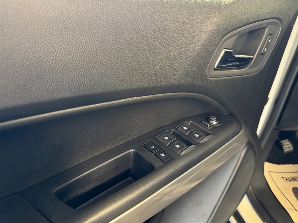 Used 2020 Chevrolet Colorado ZR2 w/ ZR2 Dusk Special Edition image 14