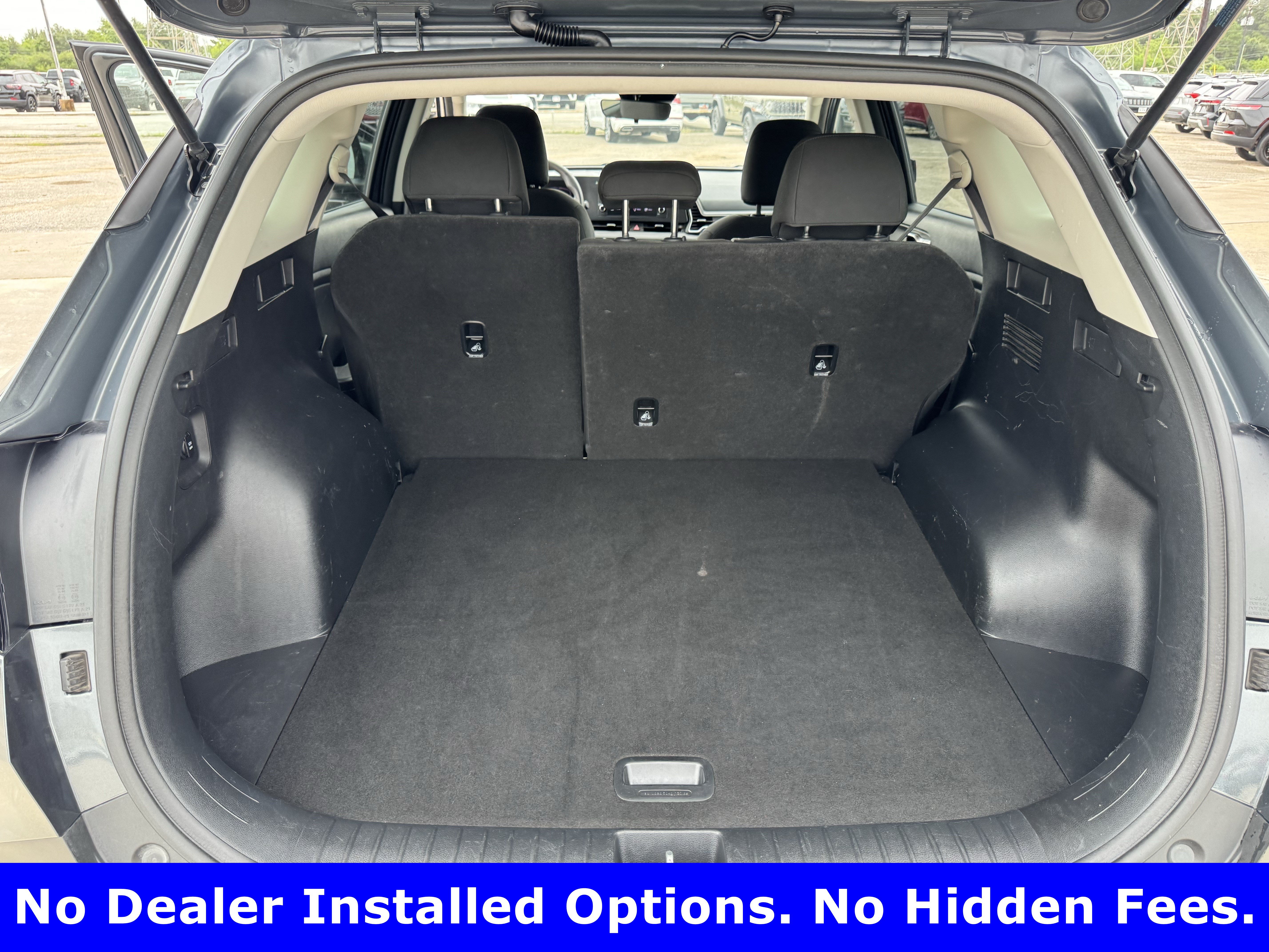 Used 2024 Kia Sportage LX FWD image 24