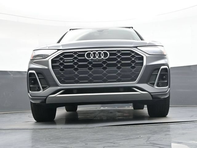 Used 2023 Audi Q5 2.0T Premium Plus w/ Premium Plus Package AWD/4WD image 39