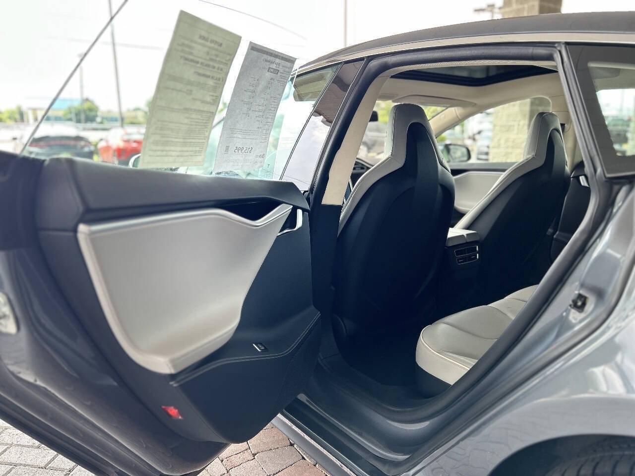 Used 2014 Tesla Model S 85 RWD image 40