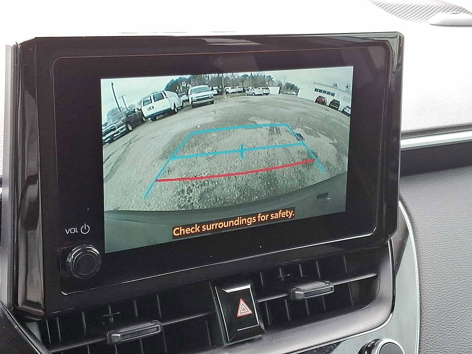 Used 2025 Toyota Corolla Cross LE image 20