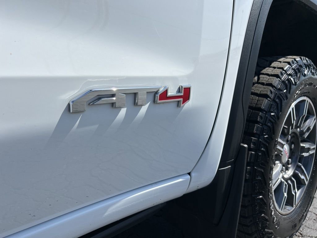 Used 2025 GMC Sierra 1500 AT4 AWD/4WD image 14