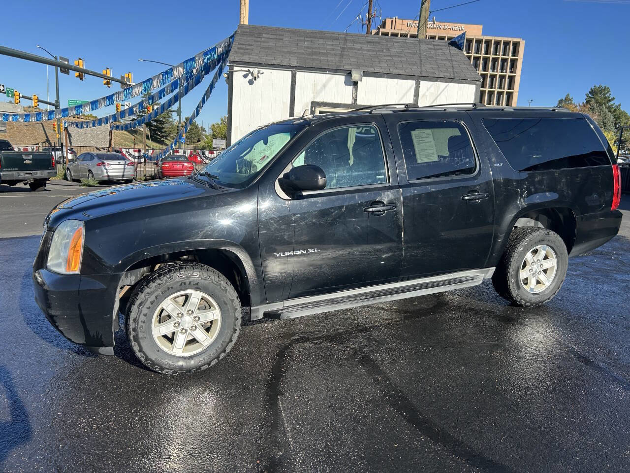 Used 2014 GMC Yukon XL SLT image 5