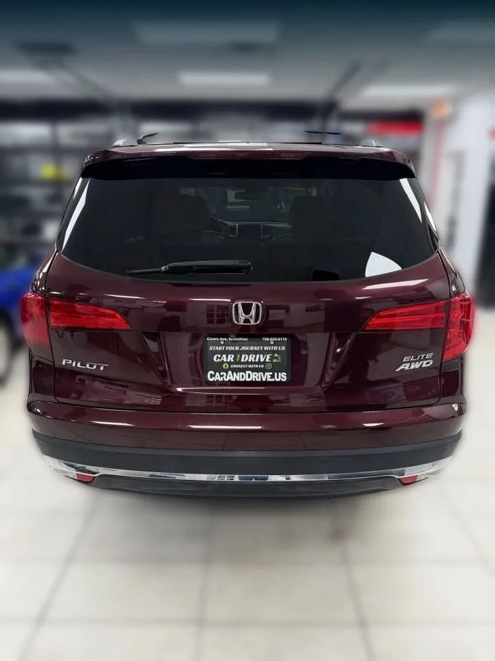 Used 2016 Honda Pilot Elite image 5