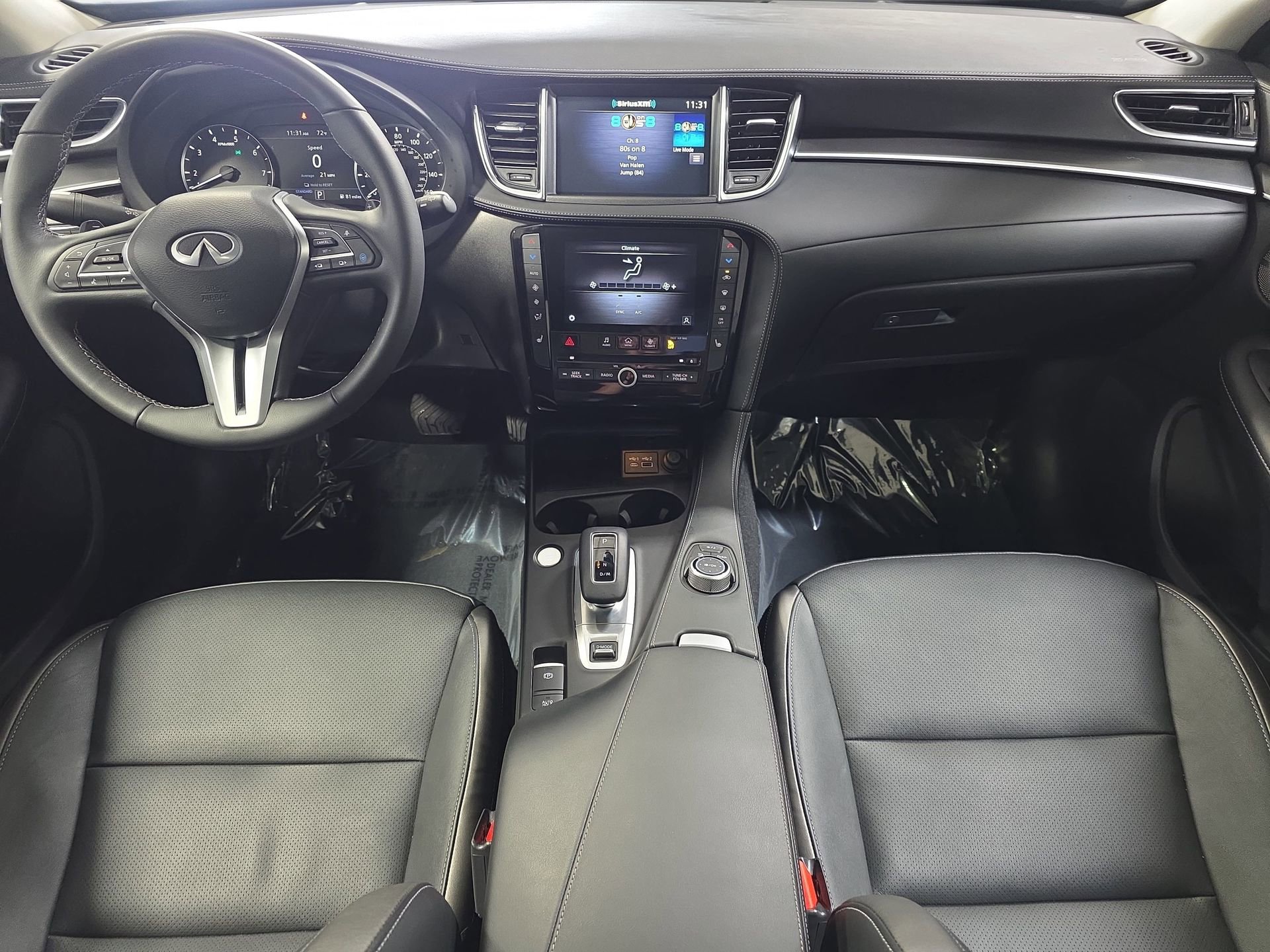 Certified 2025 INFINITI QX50 Luxe w/ Accent Package image 9