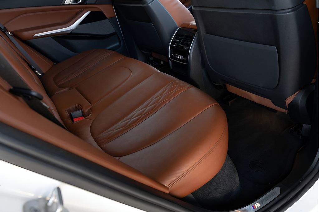 Used 2022 BMW X5 M50i w/ Executive Package AWD/4WD image 74