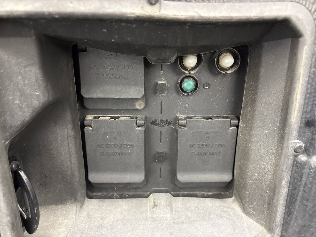 Certified 2023 Ford F150 Limited AWD/4WD image 30