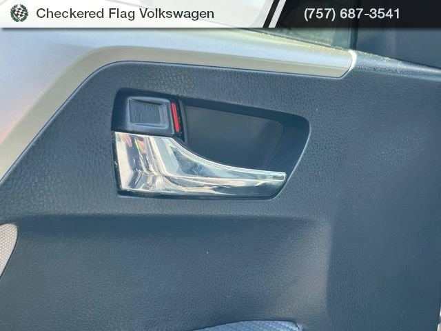 Used 2014 Toyota RAV4 XLE FWD image 15