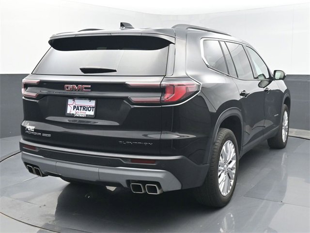 Used 2024 GMC Acadia Elevation image 5