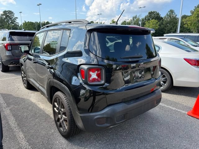 Used 2016 Jeep Renegade 75th Anniversary FWD image 15