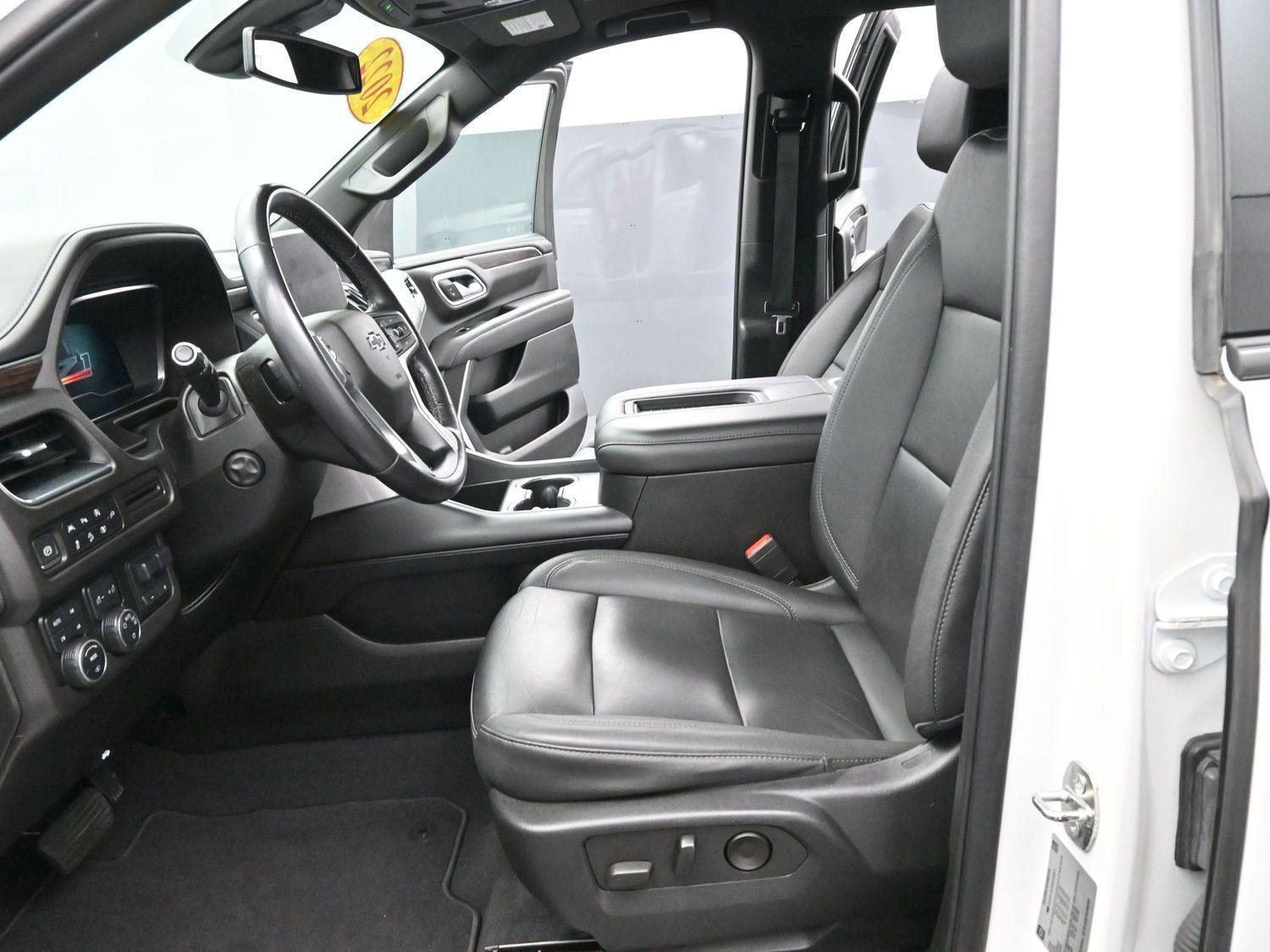 Used 2022 Chevrolet Tahoe Z71 w/ Z71 Off-Road Package image 16