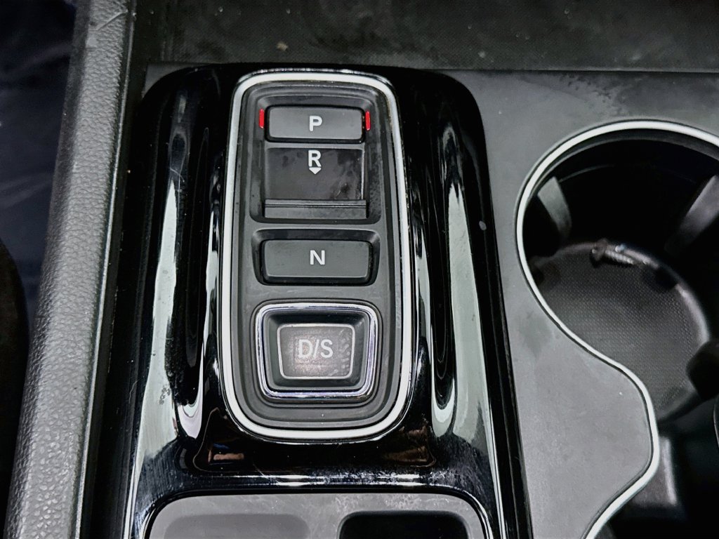 Used 2023 Honda Pilot Sport image 8
