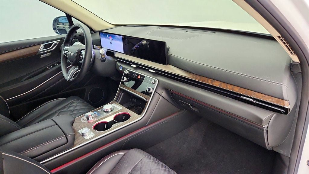 Used 2025 Genesis GV80 3.5T Prestige AWD/4WD image 25