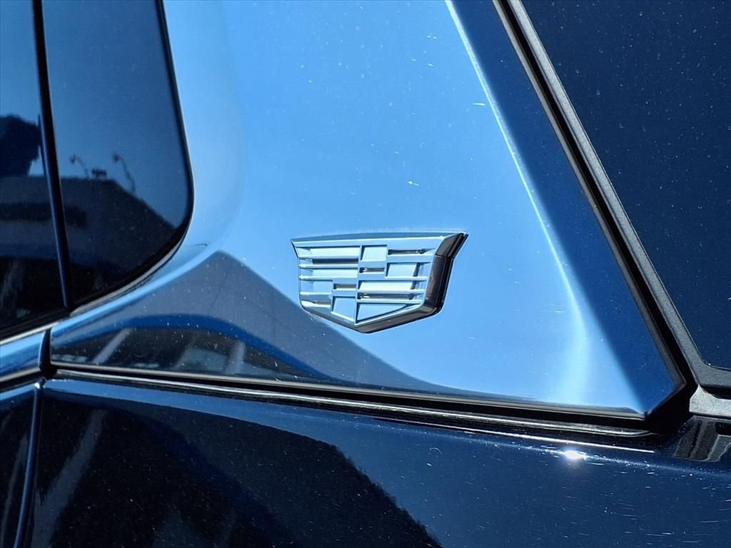 Used 2024 Cadillac Escalade Premium Luxury w/ LPO, Floor Liner Package image 8