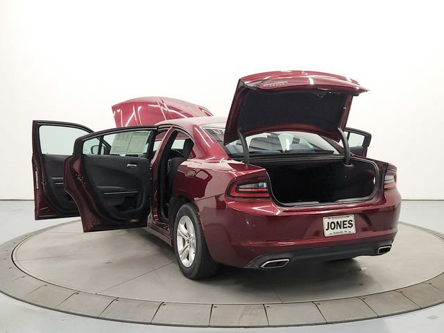 Used 2019 Dodge Charger SXT RWD image 13