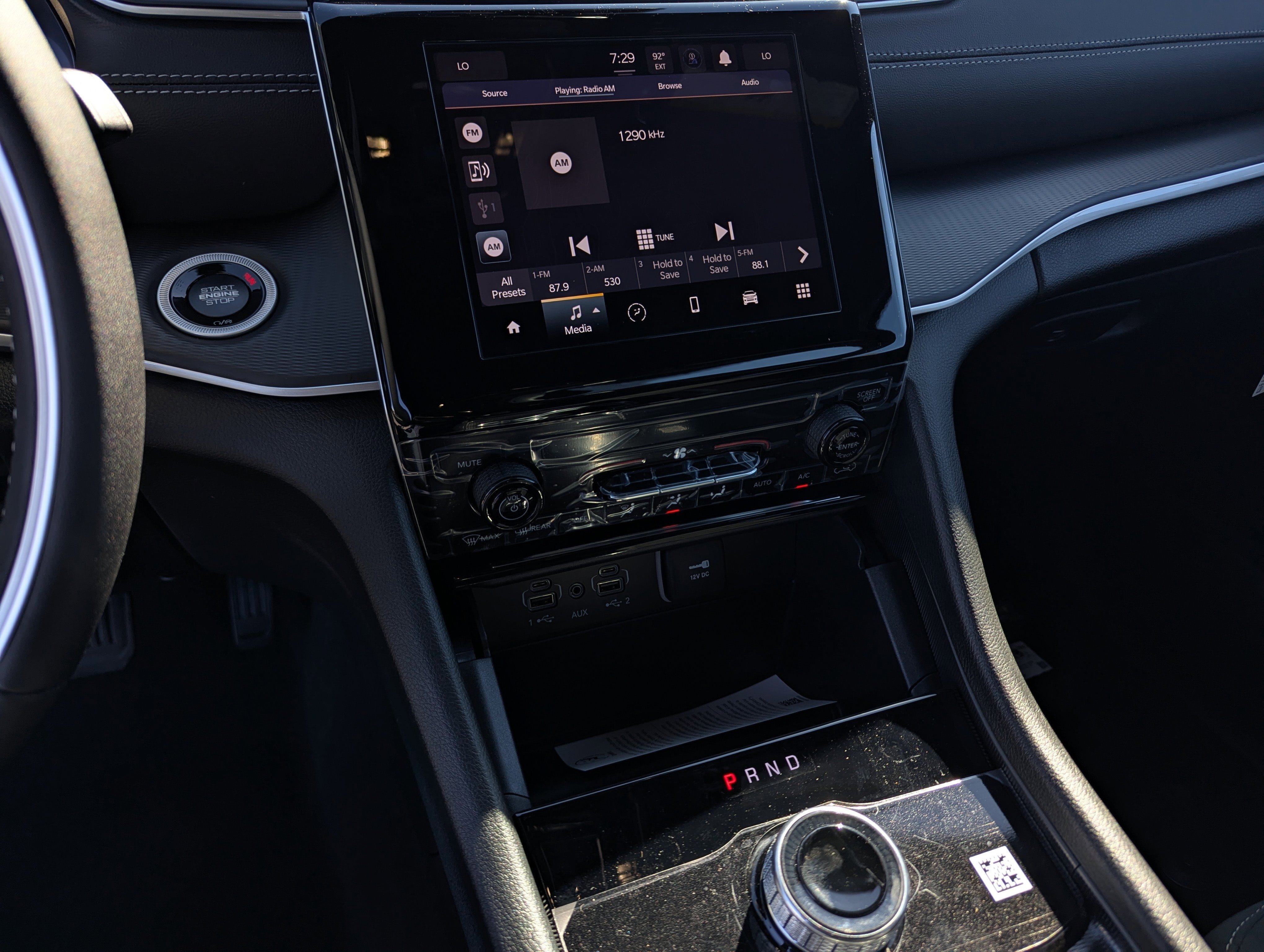 New 2025 Jeep Grand Cherokee L Laredo w/ Trailer Tow Package image 10