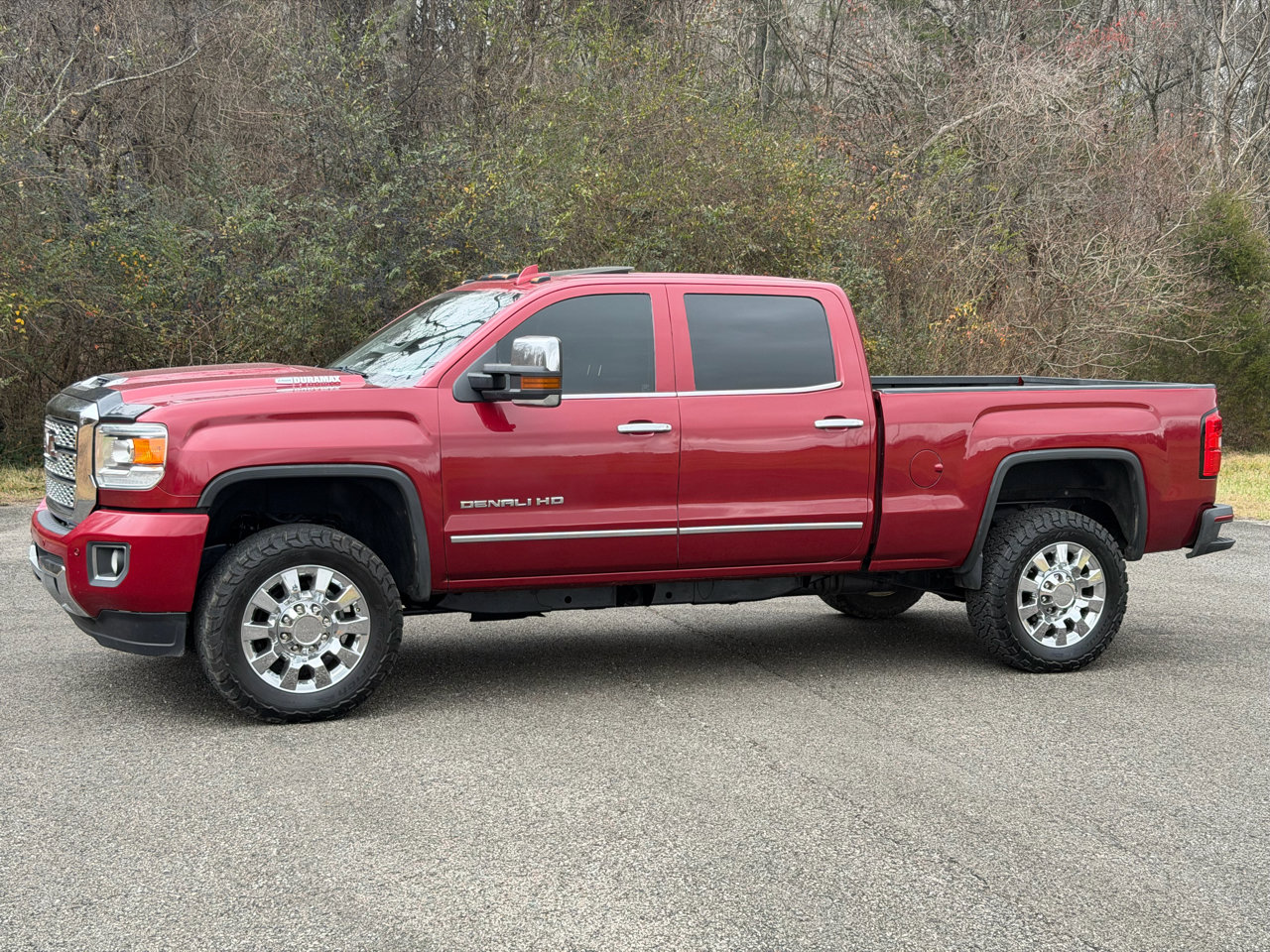 Used 2018 GMC Sierra 2500 Denali image 1