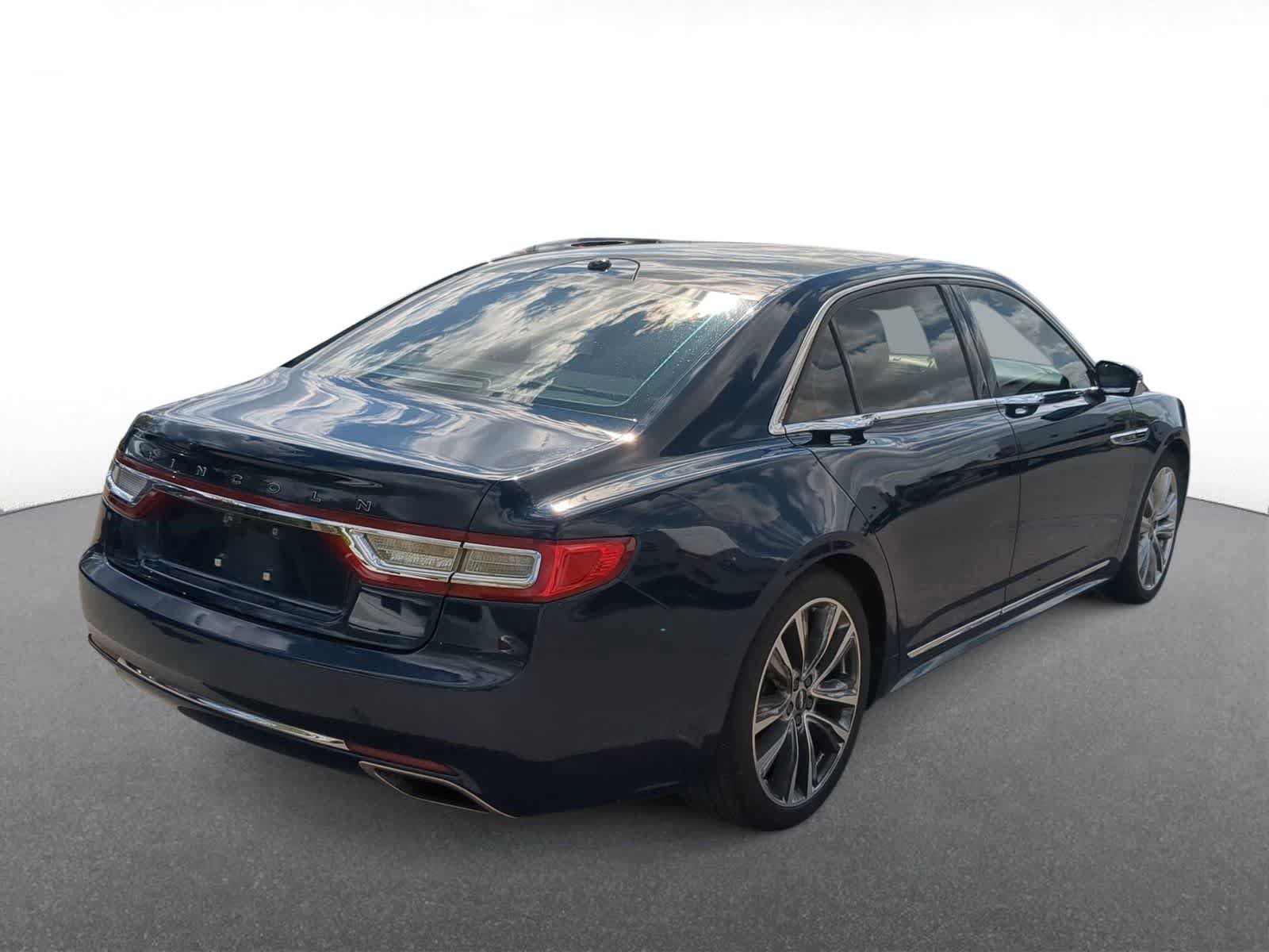 Used 2017 Lincoln Continental Black Label w/ Climate Package AWD/4WD image 8