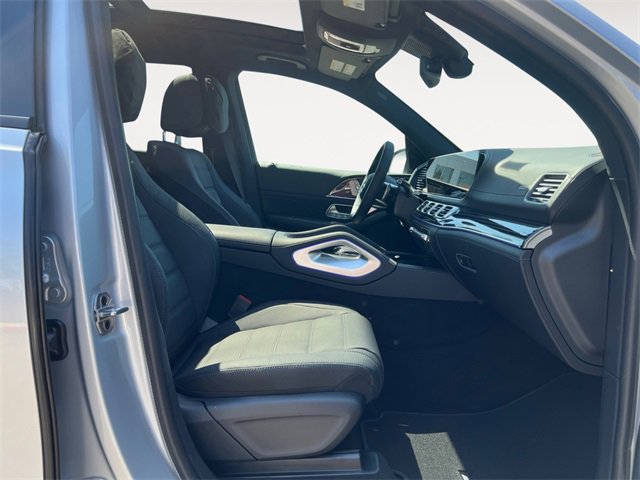 New 2025 Mercedes-Benz GLS 580 4MATIC image 15