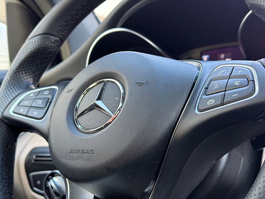 Used 2017 Mercedes-Benz GLC 300 GLC 300 image 24