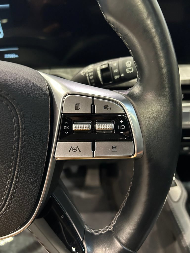 Used 2023 Kia Telluride EX X-Line AWD/4WD image 16
