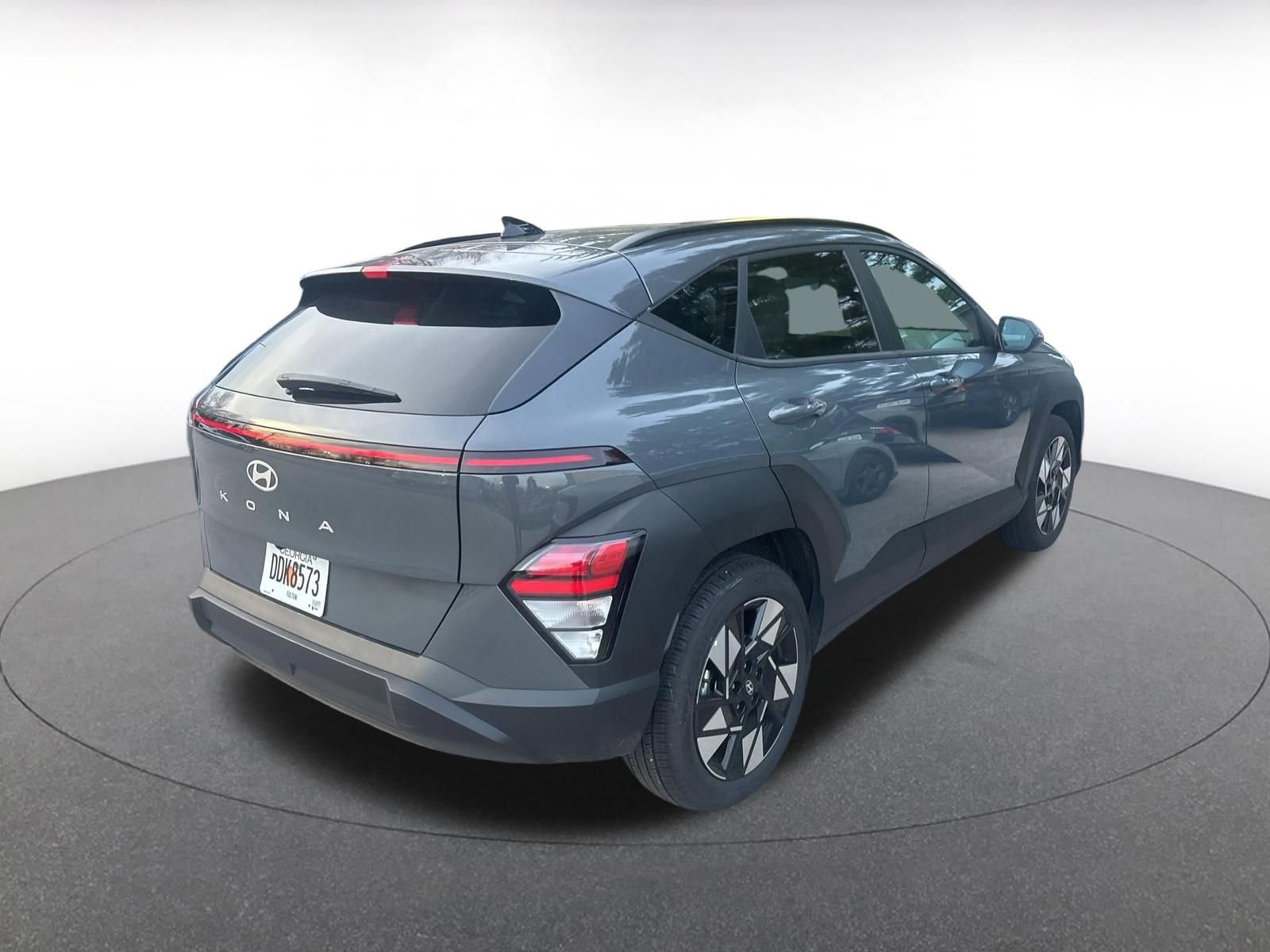 Used 2025 Hyundai Kona SEL image 7
