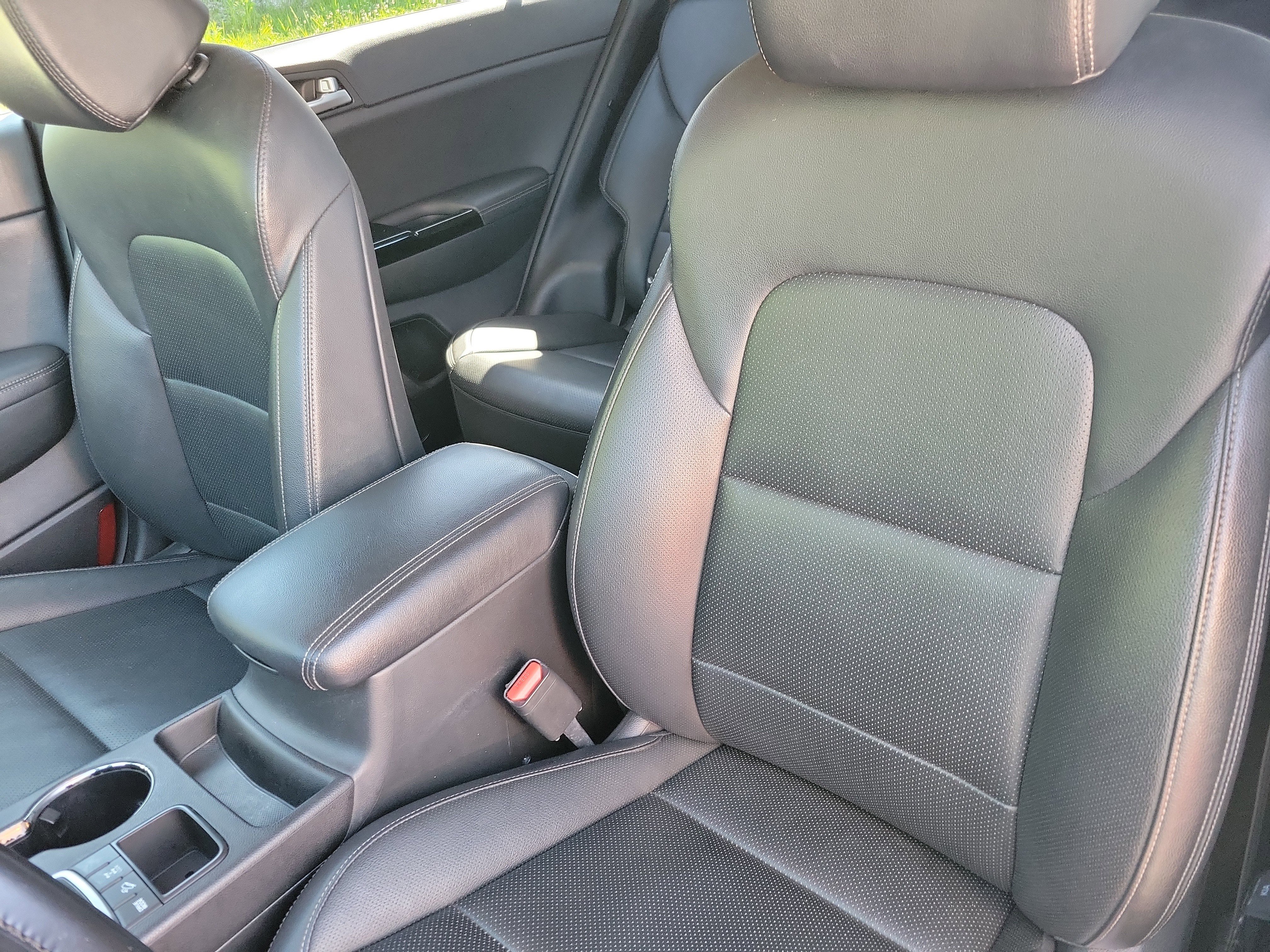 Used 2021 Kia Sportage EX image 6