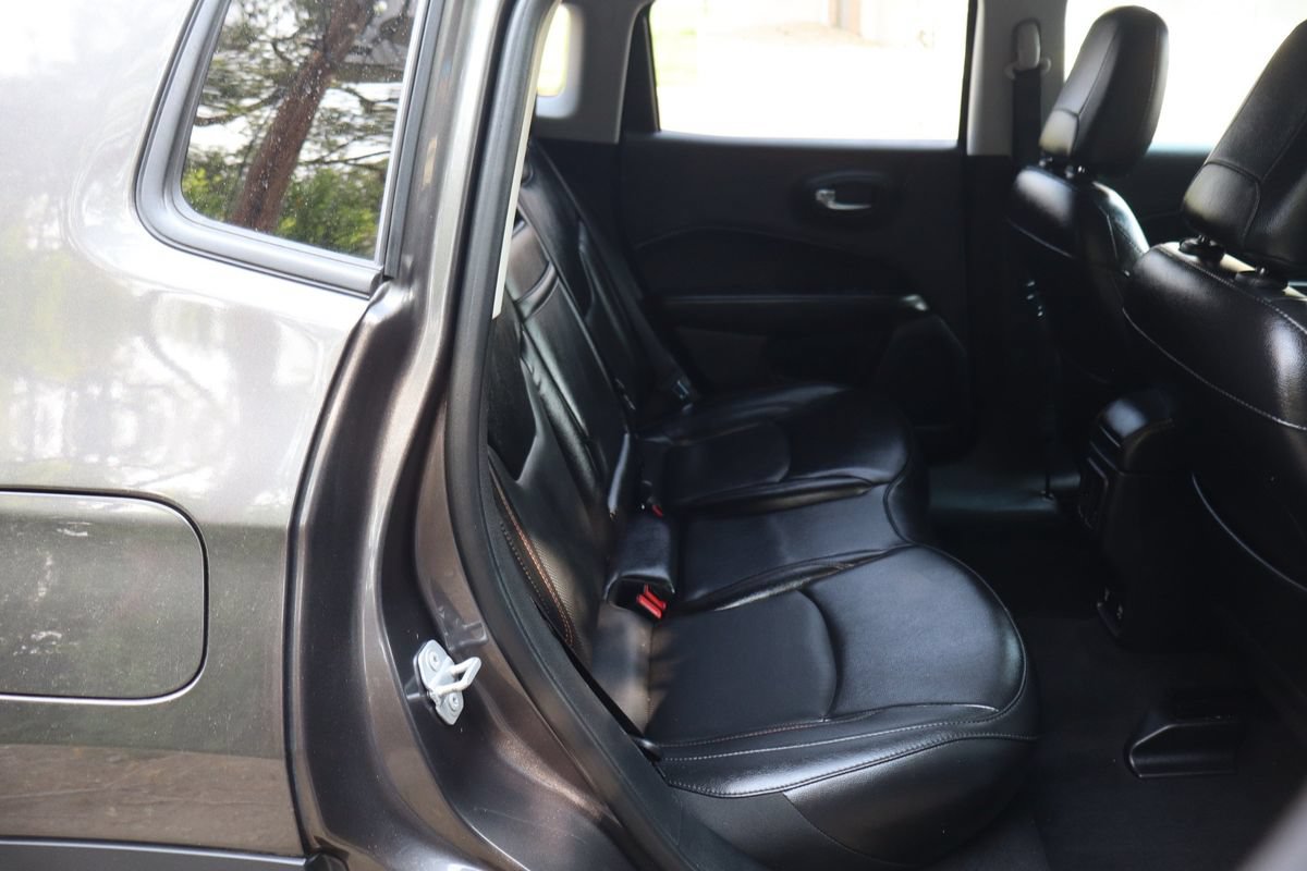 Used 2019 Jeep Compass Limited AWD/4WD image 21