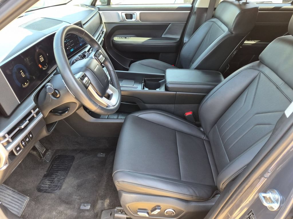 Used 2025 Hyundai Santa Fe SEL FWD image 21